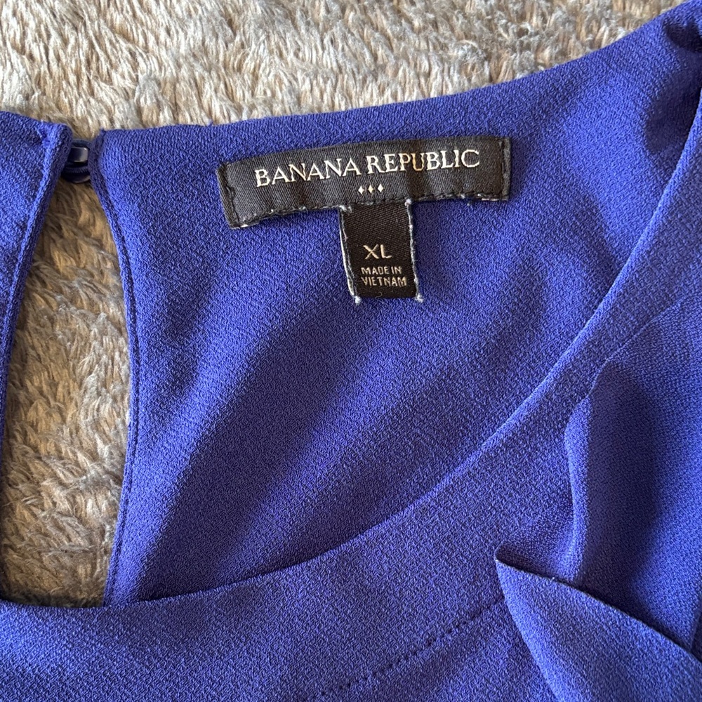 Banana Republic Blue Ruffle Blouse - Picture 2 of 3